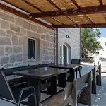 Villa 5* Beachfront Olive Mill Putnikovic