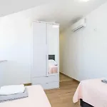 5* Beachfront Olive Mill Willa Putniković
